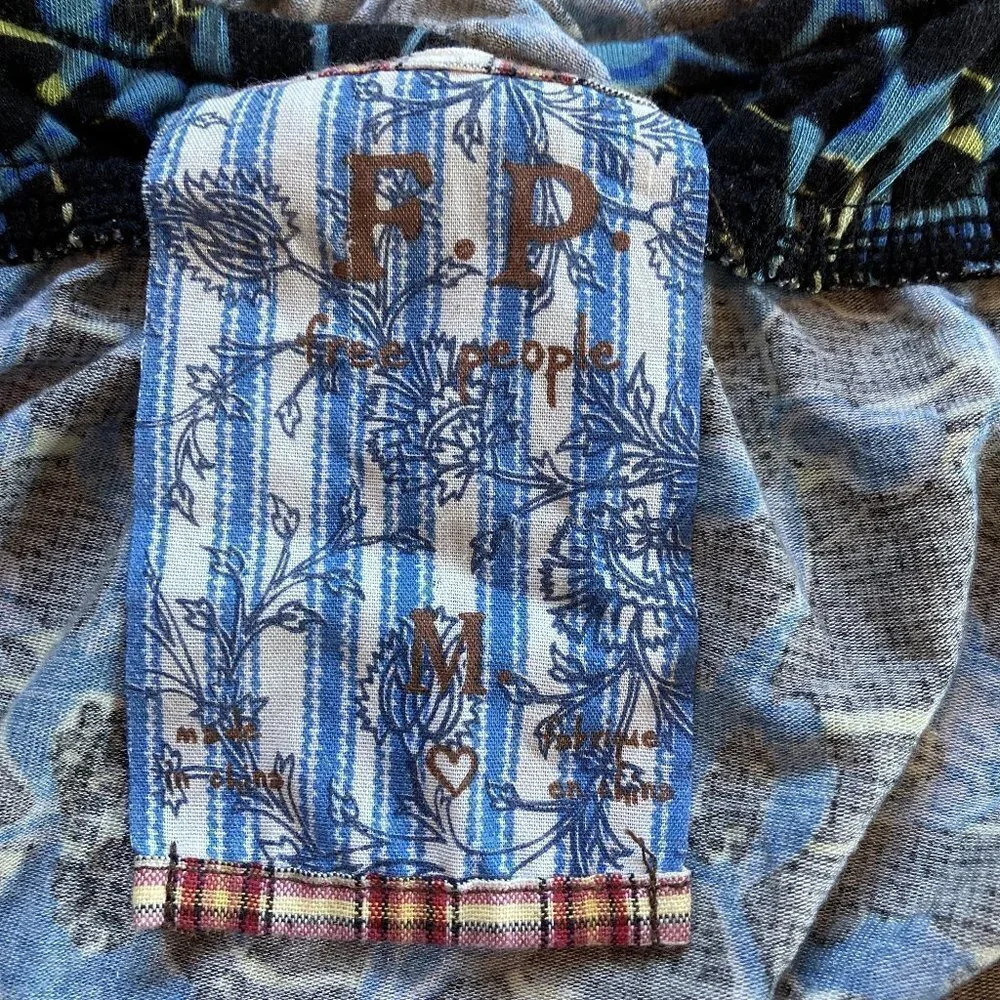 𝅺Free People Beaded Halter Dress, Black and Blue Floral‎ Pattern, Size Medium - Picture 3 of 10